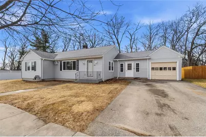 41 Summit Avenue, North Smithfield, RI 02896 - Photo 3