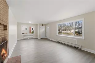 41 Summit Ave, North Smithfield, RI 02896 - Photo 9
