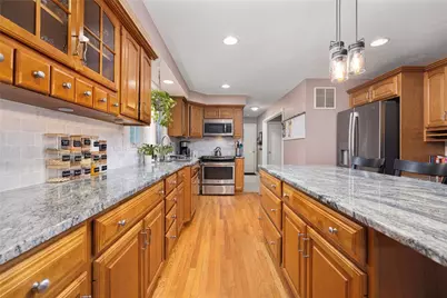 33 Old Meadow Lane, Cumberland, RI 02864 - Photo 11