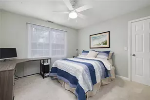 33 Old Meadow Ln, Cumberland, RI 02864 - Photo 29