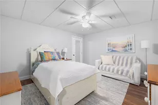 33 Old Meadow Ln, Cumberland, RI 02864 - Photo 39