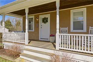 603 Maple Ave, Barrington, RI 02806 - Photo 3