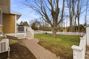 603 Maple Ave, Barrington, RI 02806 - Photo 25