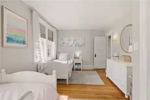 603 Maple Ave, Barrington, RI 02806 - Photo 17