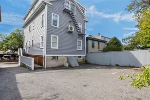 492 Thames St, Newport, RI 02840 - Photo 25