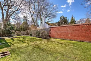 470 Cole Ave, Providence, RI 02906 - Photo 41