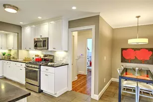 470 Cole Ave, Providence, RI 02906 - Photo 9