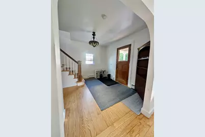 18 Bedlow Avenue, Newport, RI 02840 - Photo 3