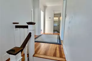 18 Bedlow Ave, Newport, RI 02840 - Photo 9