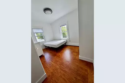 18 Bedlow Avenue, Newport, RI 02840 - Photo 13