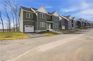 26 Kensington Wy, Johnston, RI 02919 - Photo 3