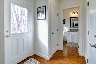 26 Kensington Wy, Johnston, RI 02919 - Photo 11