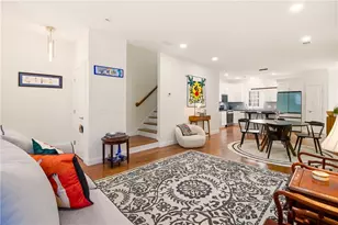 26 Kensington Wy, Johnston, RI 02919 - Photo 5