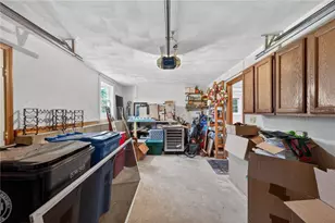 1221 Phenix Ave, Cranston, RI 02921 - Photo 33