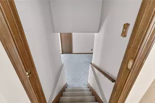 1221 Phenix Ave, Cranston, RI 02921 - Photo 29