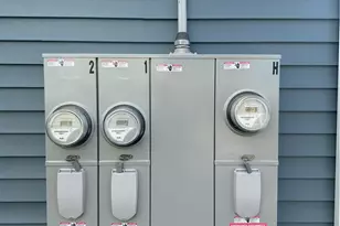 12 Price St, Providence, RI 02907 - Photo 9