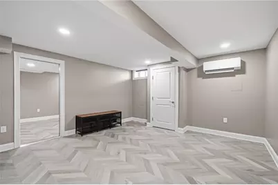 43 Somerset Circle, North Kingstown, RI 02852 - Photo 11