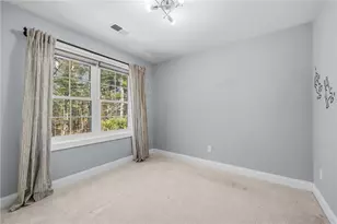 43 Somerset Cir, North Kingstown, RI 02852 - Photo 15