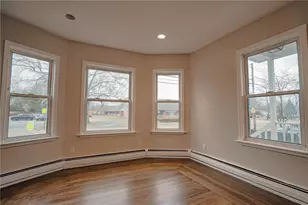 59 Bourne Ave, East Providence, RI 02916 - Photo 3