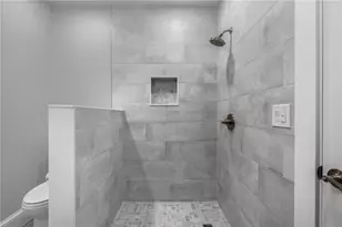 10 Braman St, Newport, RI 02840 - Photo 19