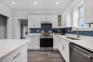 10 Braman St, Newport, RI 02840 - Photo 5