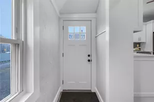 10 Braman St, Newport, RI 02840 - Photo 23