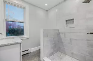 10 Braman St, Newport, RI 02840 - Photo 17