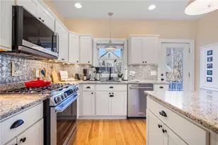 80 Spindrift St, Jamestown, RI 02835 - Photo 7