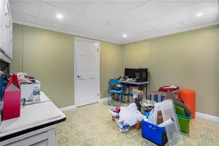 74 Maize Corn Rd, Portsmouth, RI 02871 - Photo 27