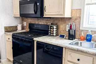 14 Hemlock Rd, Glocester, RI 02814 - Photo 7