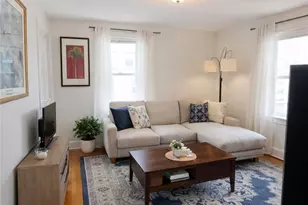 299 State St, Bristol, RI 02809 - Photo 5