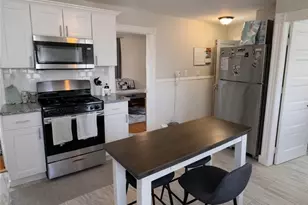 299 State St, Bristol, RI 02809 - Photo 3