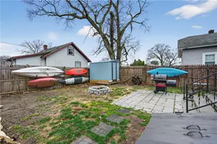 122 Leigh St, Warwick, RI 02889 - Photo 21