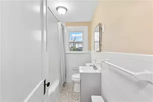 396 Elm St, Warwick, RI 02888 - Photo 13