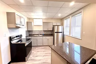 143 Pidge Ave, Pawtucket, RI 02860 - Photo 1