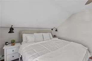 10 Brightridge Ave, East Providence, RI 02914 - Photo 27