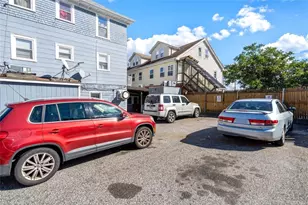 1270 Broad St, Central Falls, RI 02863 - Photo 21