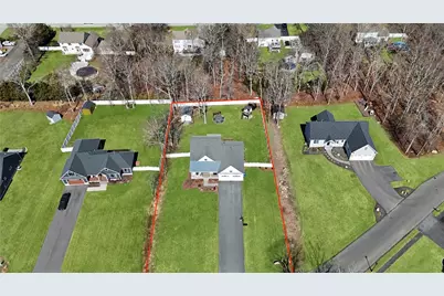 74 Lyne Road, Tiverton, RI 02878 - Photo 3