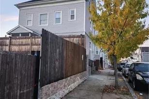 52 Bowdoin St, Providence, RI 02909 - Photo 3