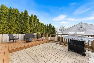 465 Buchanan Street, Pawtucket, RI 02860 - Photo 21