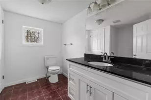 52 Blake St, Warwick, RI 02889 - Photo 13