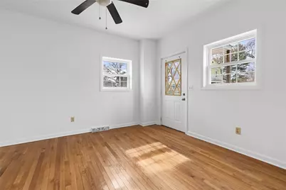 52 Blake Street, Warwick, RI 02889 - Photo 5