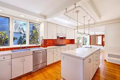 39 Harwich Road, Providence, RI 02906 - Photo 15