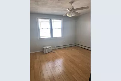 424 Smithfield Avenue #6, Pawtucket, RI 02860 - Photo 3