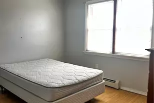 424 Smithfield Ave, Pawtucket, RI 02860 - Photo 3