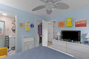 72 Hilltop Dr, North Providence, RI 02904 - Photo 27