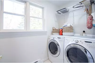 8 Key Court, Newport, RI 02840 - Photo 21