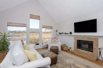 8 Key Court, Newport, RI 02840 - Photo 5