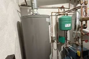 29 Matson Ave, Providence, RI 02909 - Photo 17