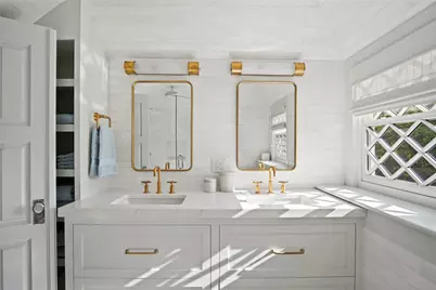 50 Cliff Avenue, Newport, RI 02840 - Photo 31